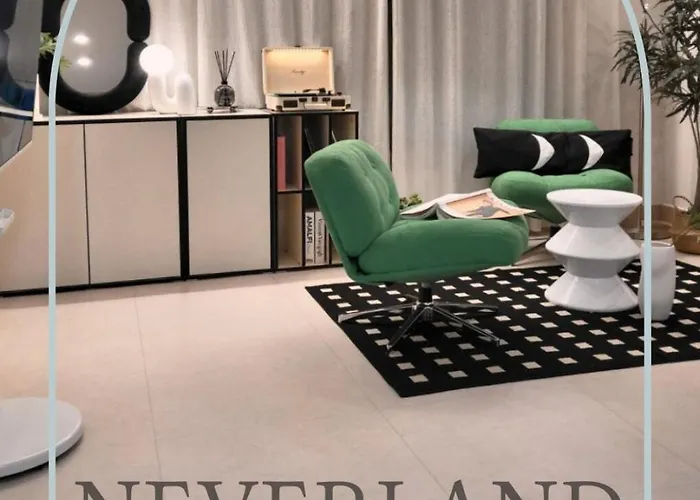 공항철도 도보3분 루프탑 테라스 전용 2층3층전체 화장실2 침대5 Apartment Seoul